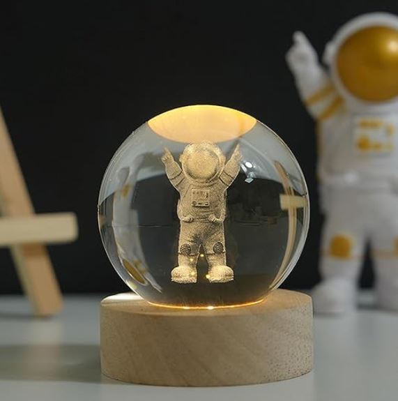 Galaxy Crystal Light™:¡Descubre el poder del universo en tu habitación!
